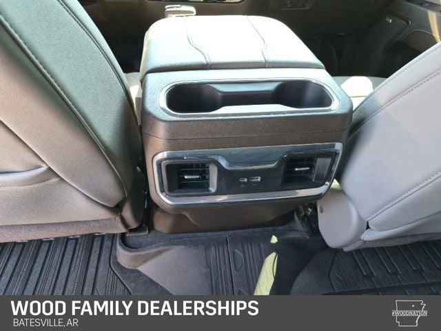 2024 GMC Sierra 1500 4WD Crew Cab Short Box SLT
