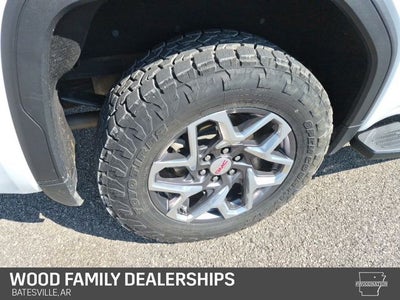 2024 GMC Sierra 1500 4WD Crew Cab Short Box SLT