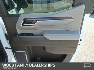 2024 GMC Sierra 1500 4WD Crew Cab Short Box SLT