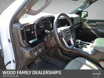 2024 GMC Sierra 1500 4WD Crew Cab Short Box SLT