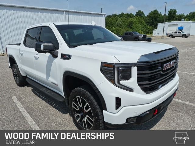 2024 GMC Sierra 1500 4WD Crew Cab Short Box AT4