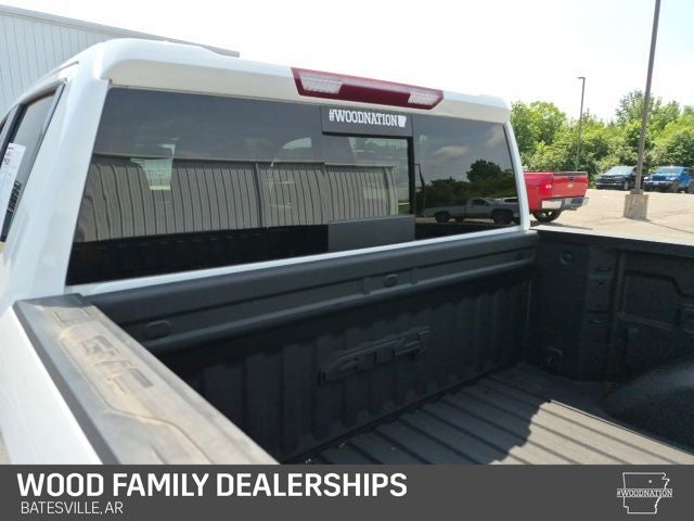 2024 GMC Sierra 1500 4WD Crew Cab Short Box AT4