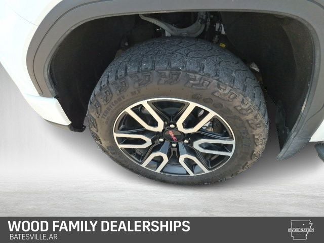 2024 GMC Sierra 1500 4WD Crew Cab Short Box AT4