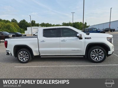 2023 GMC Sierra 1500 4WD Crew Cab Short Box Denali