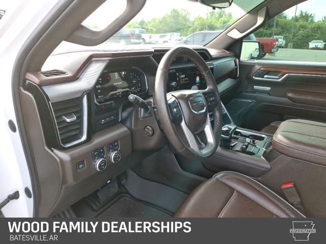 2023 GMC Sierra 1500 4WD Crew Cab Short Box Denali