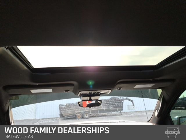2023 GMC Sierra 1500 4WD Crew Cab Short Box Denali