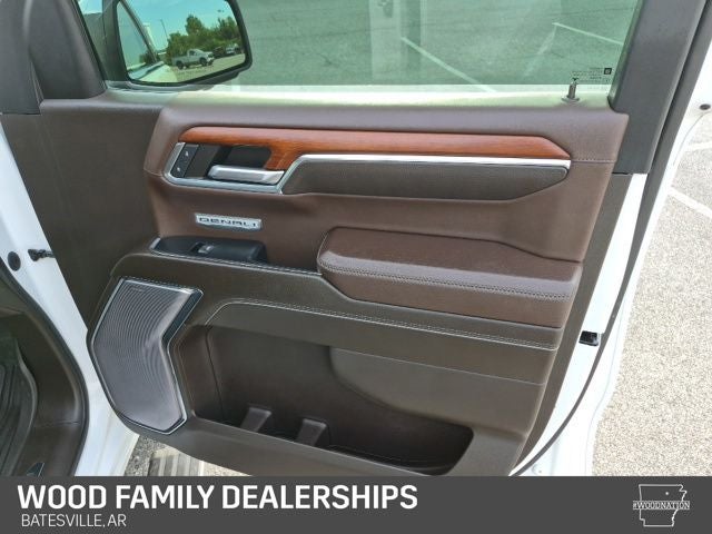2023 GMC Sierra 1500 4WD Crew Cab Short Box Denali