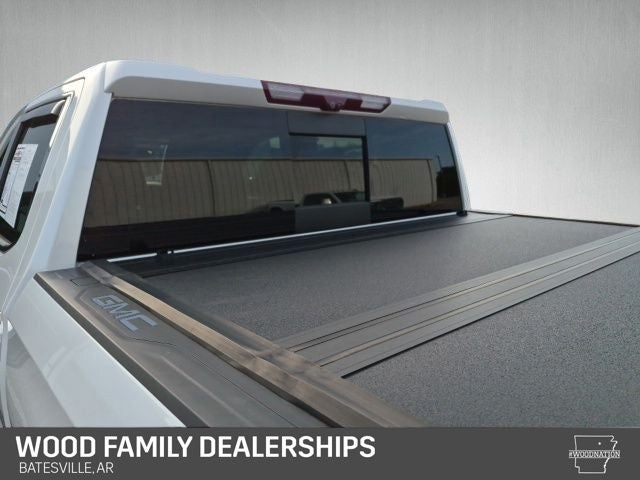 2023 GMC Sierra 1500 4WD Crew Cab Short Box Denali