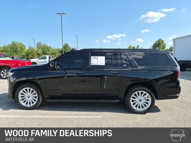 2023 Cadillac Escalade ESV Luxury