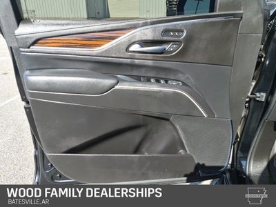 2023 Cadillac Escalade ESV Luxury