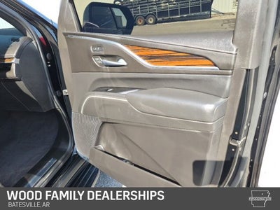 2023 Cadillac Escalade ESV Luxury