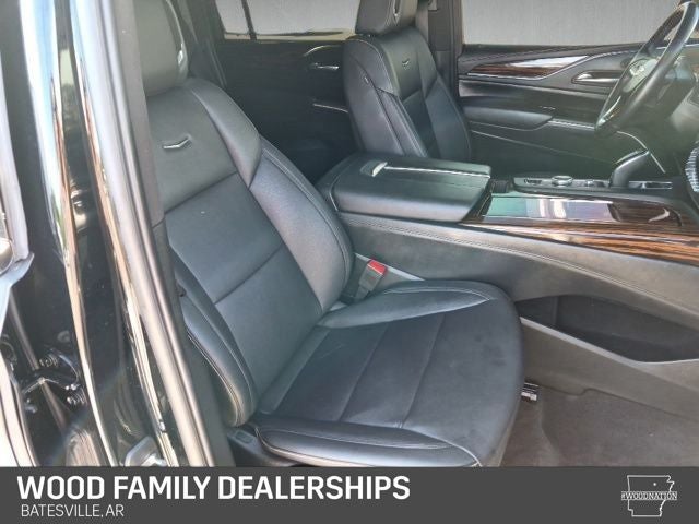 2023 Cadillac Escalade ESV Luxury