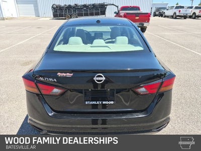 2025 Nissan Altima SV FWD