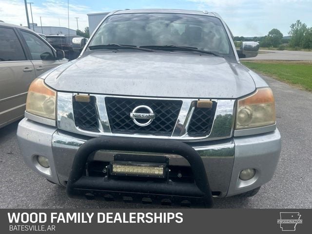2010 Nissan Titan LE