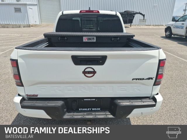 2024 Nissan Frontier Crew Cab PRO-4X 4x4