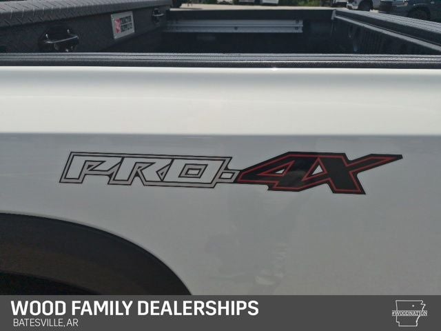 2024 Nissan Frontier Crew Cab PRO-4X 4x4