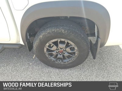 2024 Nissan Frontier Crew Cab PRO-4X 4x4