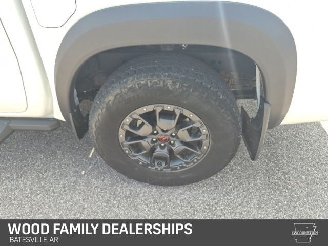 2024 Nissan Frontier Crew Cab PRO-4X 4x4