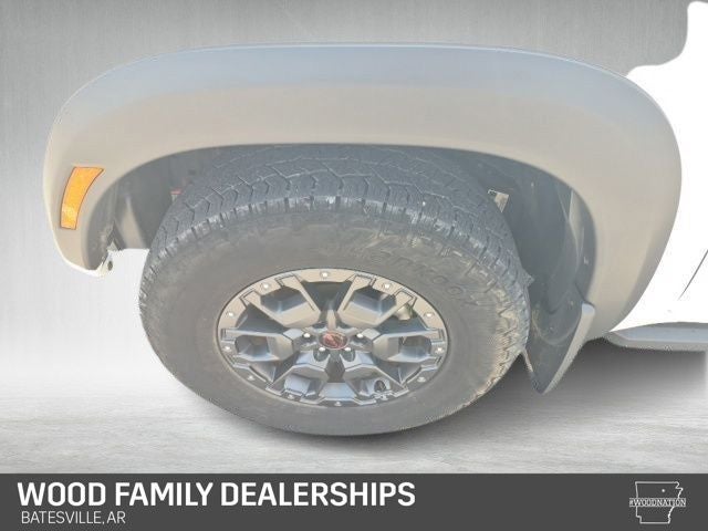 2024 Nissan Frontier Crew Cab PRO-4X 4x4