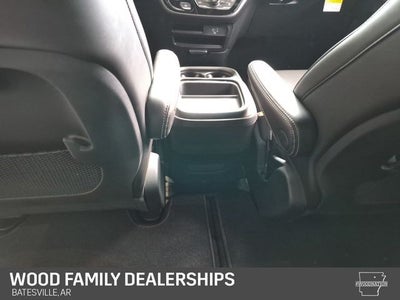 2027 Chrysler Pacifica PACIFICA SELECT