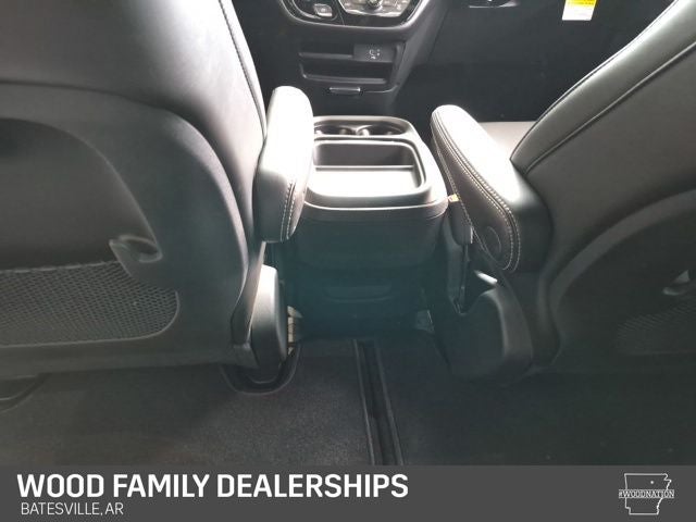 2027 Chrysler Pacifica PACIFICA SELECT