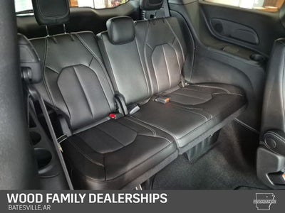 2027 Chrysler Pacifica PACIFICA SELECT