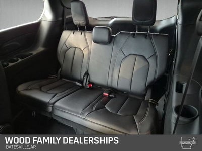 2027 Chrysler Pacifica PACIFICA SELECT