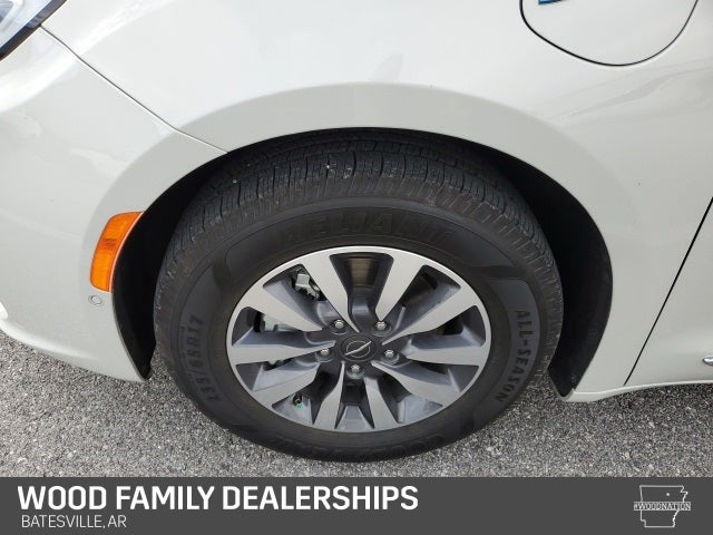 2021 Chrysler Pacifica Hybrid Limited