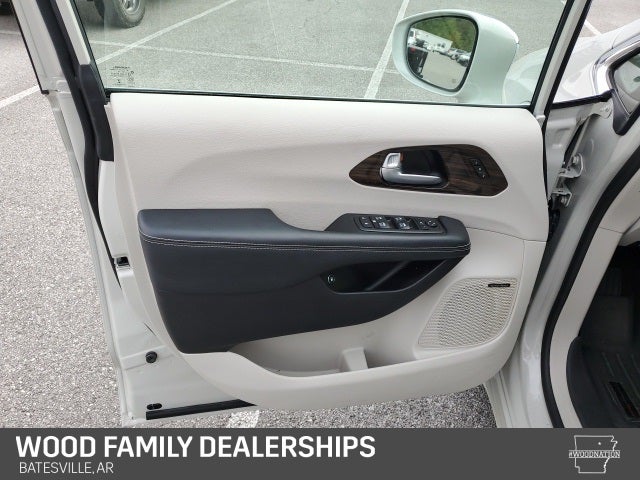 2021 Chrysler Pacifica Hybrid Limited