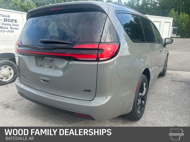 2023 Chrysler Pacifica Touring L AWD