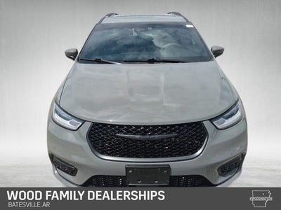 2023 Chrysler Pacifica Touring L AWD