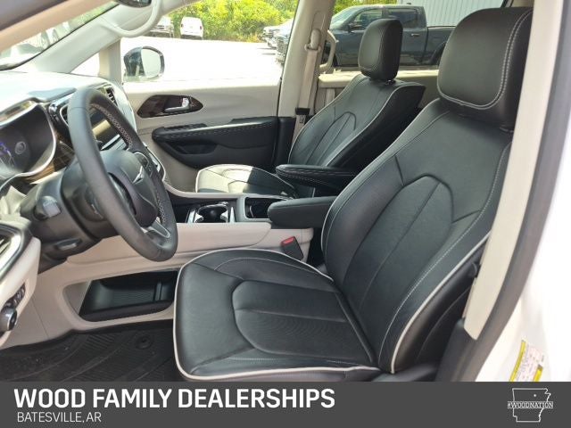 2023 Chrysler Pacifica Limited AWD