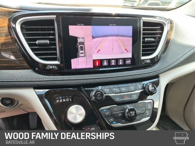 2023 Chrysler Pacifica Limited AWD