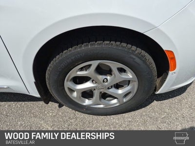 2023 Chrysler Pacifica Limited AWD