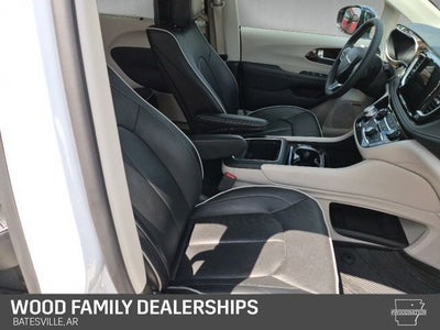 2023 Chrysler Pacifica Limited AWD