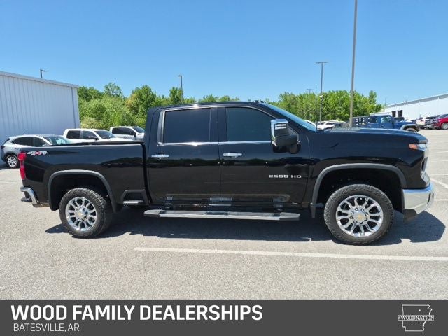 2024 Chevrolet Silverado 2500HD 4WD Crew Cab Standard Bed LTZ