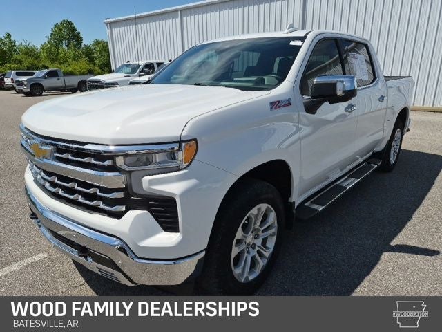 2022 Chevrolet Silverado 1500 4WD Crew Cab Short Bed LTZ