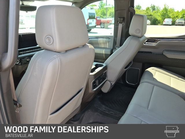 2022 Chevrolet Silverado 1500 4WD Crew Cab Short Bed LTZ