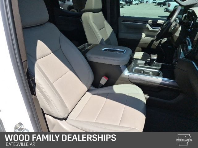 2022 Chevrolet Silverado 1500 4WD Crew Cab Short Bed LTZ