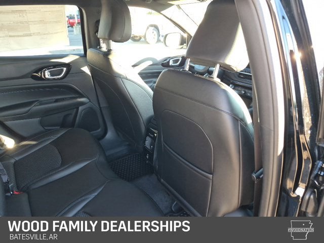 2027 Jeep Compass COMPASS LATITUDE ALTITUDE 4X4