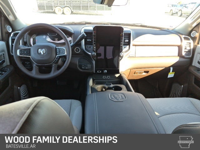 2026 RAM Ram 3500 RAM 3500 LARAMIE CREW CAB 4X4 6'4' BOX