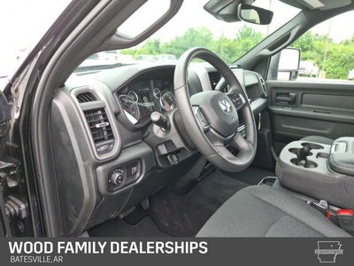 2026 RAM Ram 2500 RAM 2500 BLACK EXPRESS CREW CAB 4X4 6'4' BOX