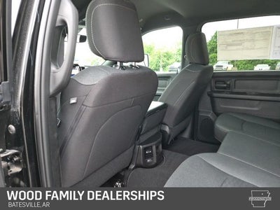 2026 RAM Ram 2500 RAM 2500 BLACK EXPRESS CREW CAB 4X4 6'4' BOX