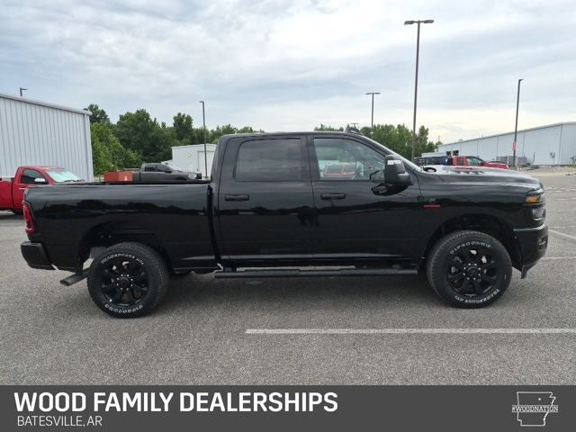 2026 RAM Ram 2500 RAM 2500 BLACK EXPRESS CREW CAB 4X4 6'4' BOX
