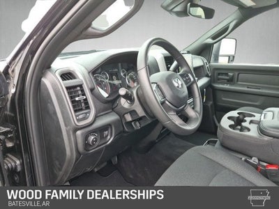 2026 RAM Ram 2500 RAM 2500 BLACK EXPRESS CREW CAB 4X4 6'4' BOX