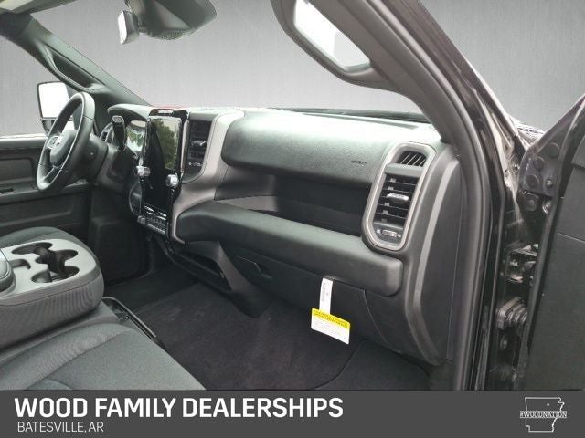 2026 RAM Ram 2500 RAM 2500 BLACK EXPRESS CREW CAB 4X4 6'4' BOX