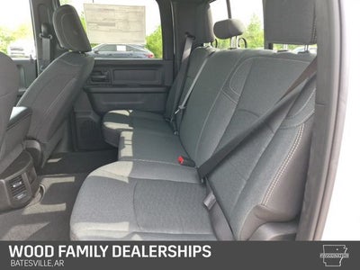 2026 RAM Ram 2500 RAM 2500 BLACK EXPRESS CREW CAB 4X4 6'4' BOX