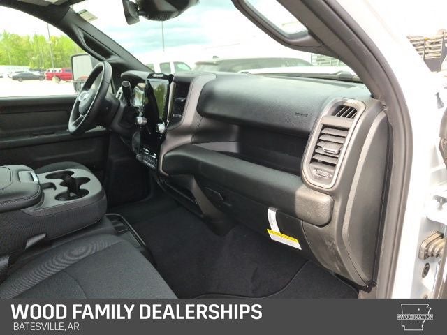 2026 RAM Ram 2500 RAM 2500 BLACK EXPRESS CREW CAB 4X4 6'4' BOX