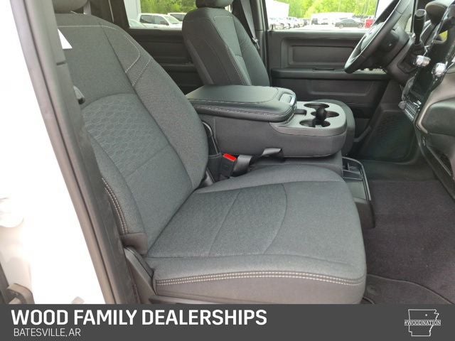 2026 RAM Ram 2500 RAM 2500 BLACK EXPRESS CREW CAB 4X4 6'4' BOX