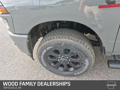 2026 RAM Ram 2500 RAM 2500 BLACK EXPRESS CREW CAB 4X4 6'4' BOX